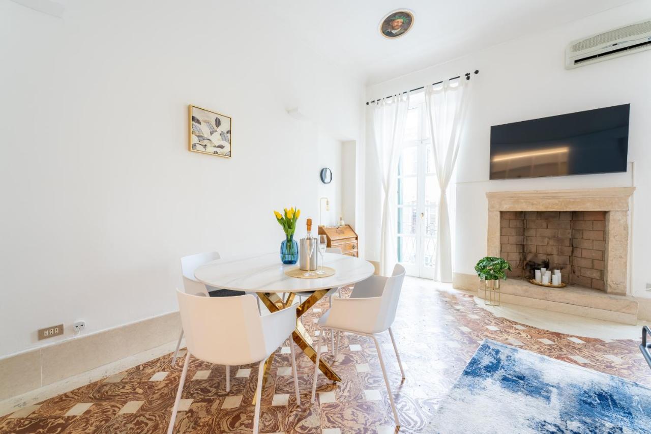 Corso Cavour Luxury Apartment Verona Esterno foto