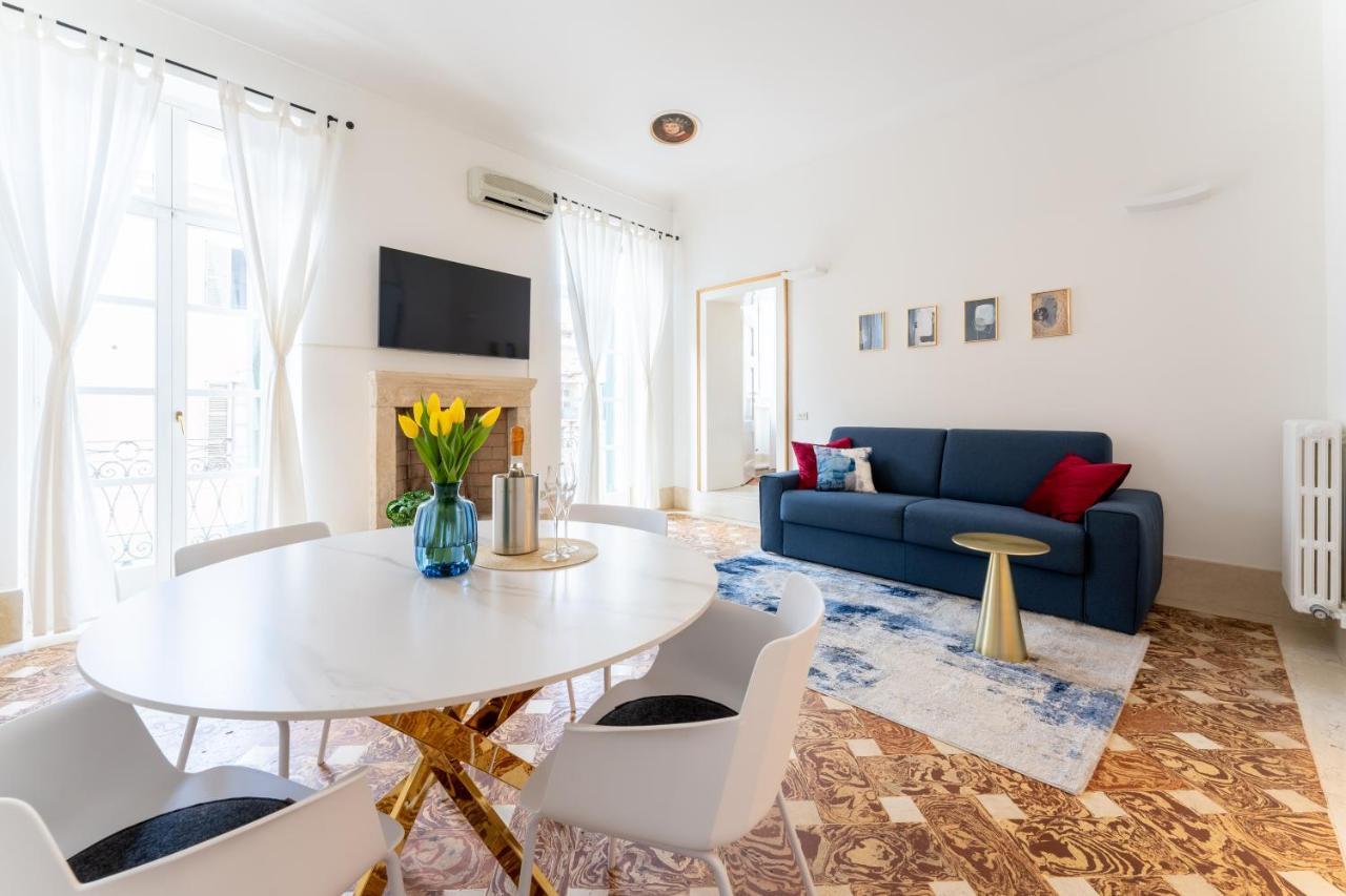 Corso Cavour Luxury Apartment Verona Esterno foto