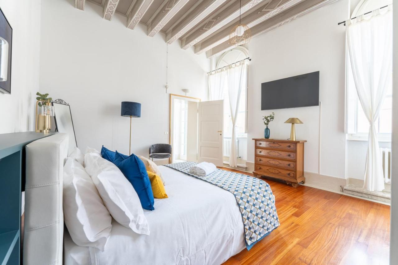 Corso Cavour Luxury Apartment Verona Esterno foto