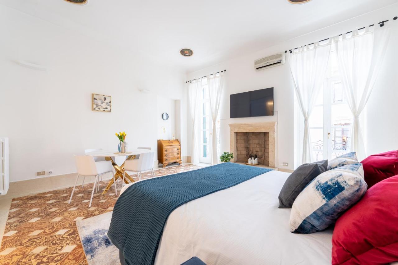 Corso Cavour Luxury Apartment Verona Esterno foto