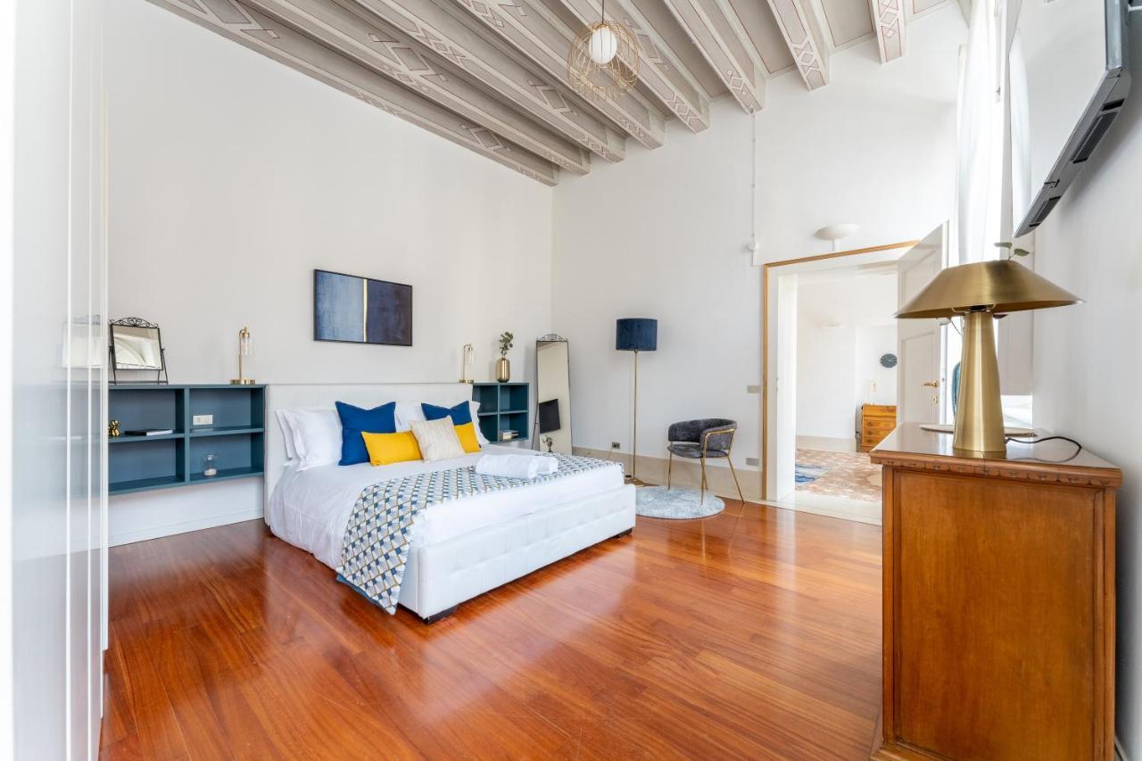 Corso Cavour Luxury Apartment Verona Esterno foto